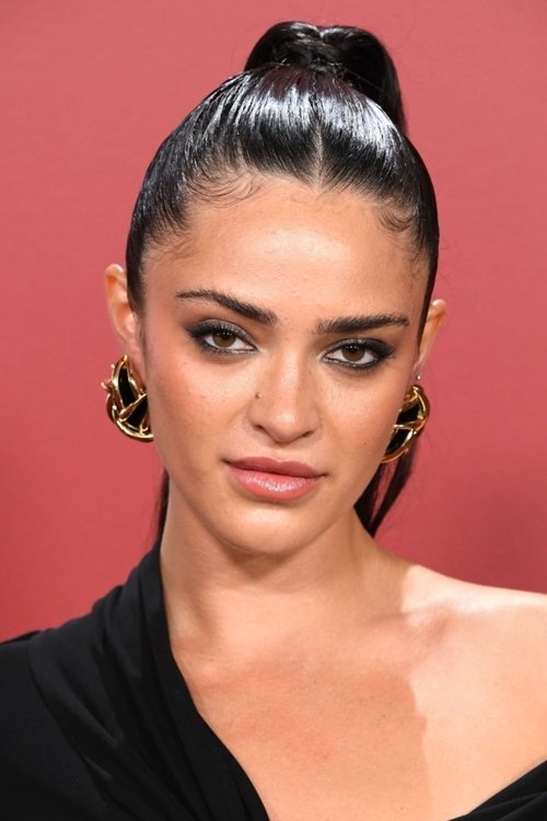 Podobny aktor do Selin Türkmen: Luna Blaise