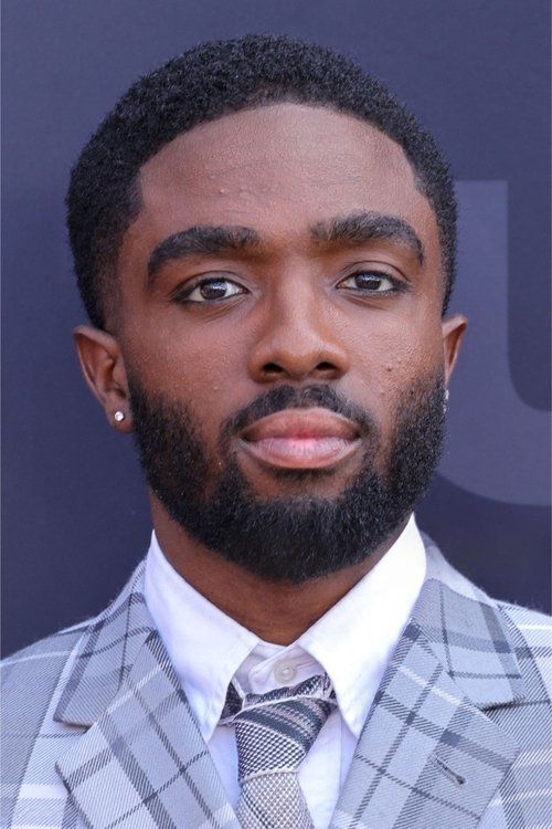 Podobny aktor do Saumya Saraswat: Caleb McLaughlin