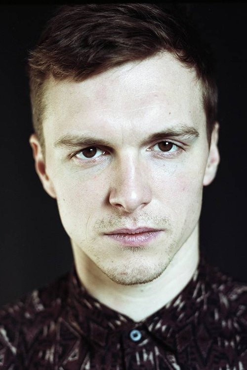 Podobny aktor do Shivaji Satham: Tomasz Włosok