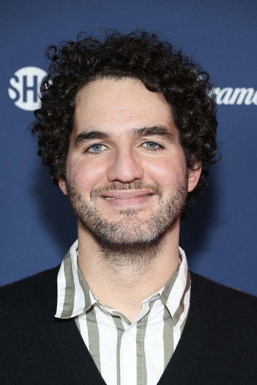 Podobny aktor do Neslihan Yeldan: Benny Safdie