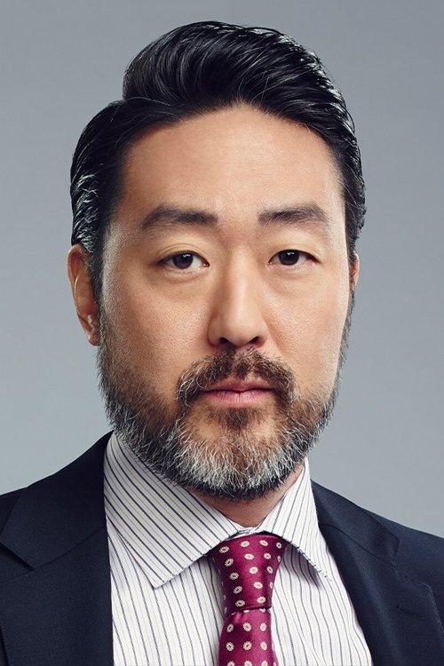 Podobny aktor do Benjamin Levy Aguilar: Kenneth Choi